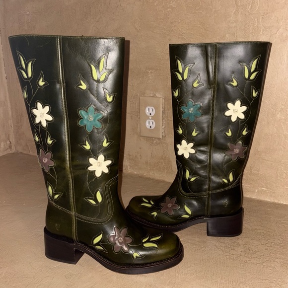 New Anthropologie x Frye Campus 14L Leather Boots Green Floral Sz 8 - Picture 2 of 6